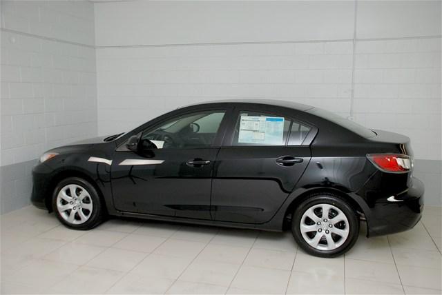 Mazda 3 2012 photo 2