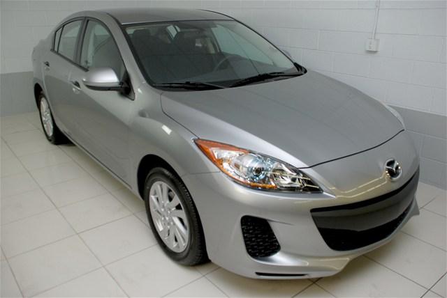 Mazda 3 Unknown Sedan