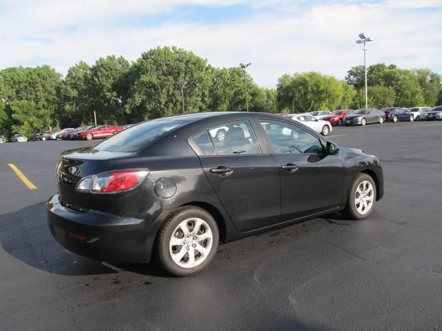 Mazda 3 2012 photo 2