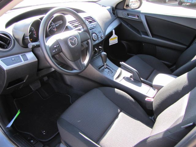 Mazda 3 2012 photo 5
