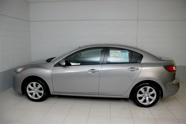 Mazda 3 2012 photo 3