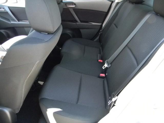 Mazda 3 2012 photo 4