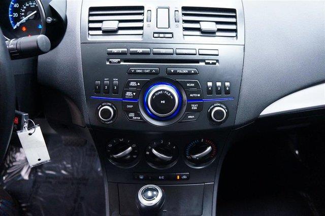 Mazda 3 2012 photo 3