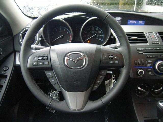 Mazda 3 2012 photo 5
