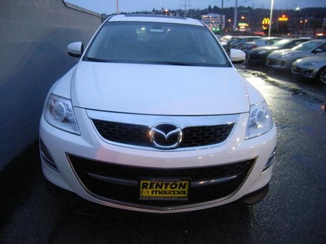 Mazda 3 Crew-short-slt-6.6l Diesel-cd/tape BOSE Hatchback