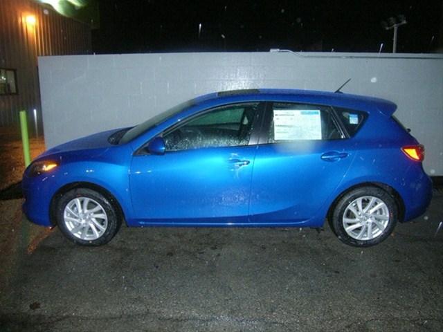 Mazda 3 2012 photo 3