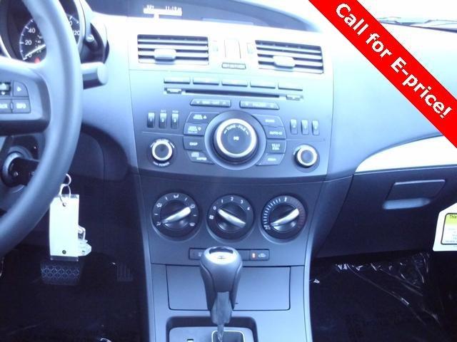 Mazda 3 2012 photo 2