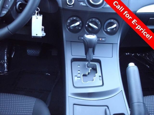 Mazda 3 2012 photo 3