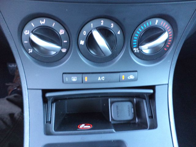 Mazda 3 2012 photo 10