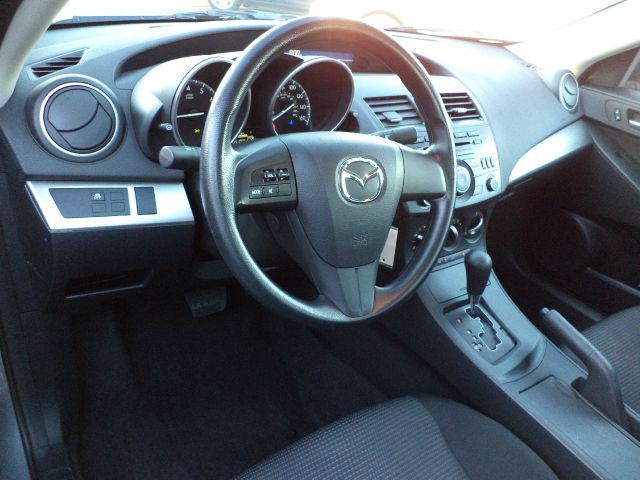 Mazda 3 2012 photo 25