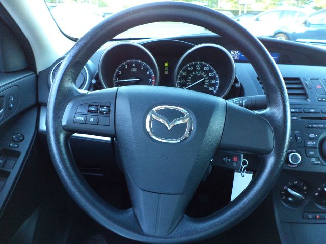 Mazda 3 2012 photo 26