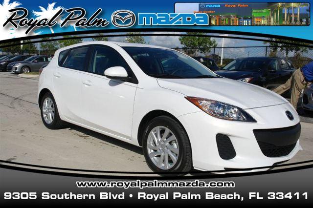 Mazda 3 4dr Sdn CE Auto (SE) Hatchback