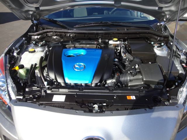 Mazda 3 2012 photo 0