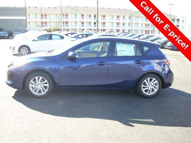 Mazda 3 2012 photo 1