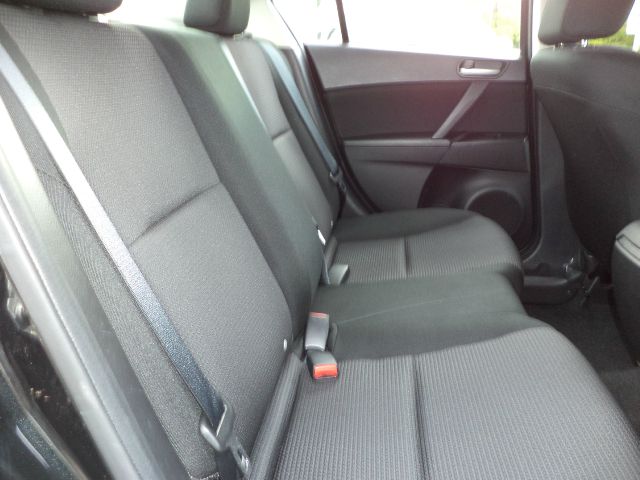 Mazda 3 2012 photo 18