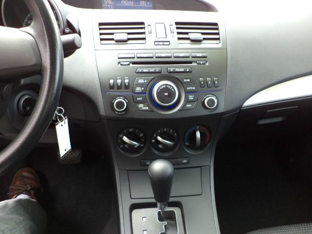 Mazda 3 2012 photo 7