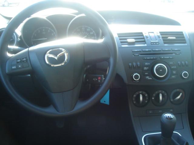 Mazda 3 2012 photo 1