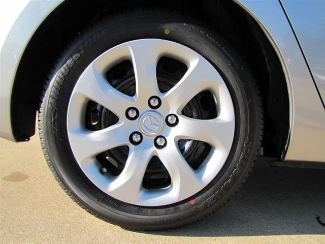 Mazda 3 2012 photo 2