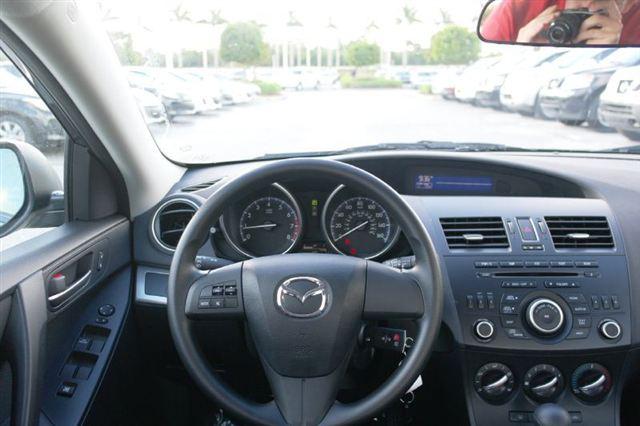 Mazda 3 2012 photo 5