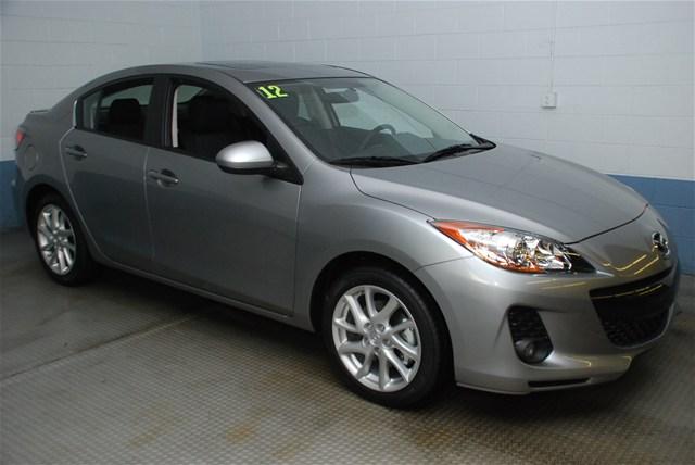 Mazda 3 Super CREW XLT 4X4 Sedan