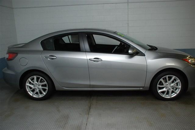 Mazda 3 2012 photo 1