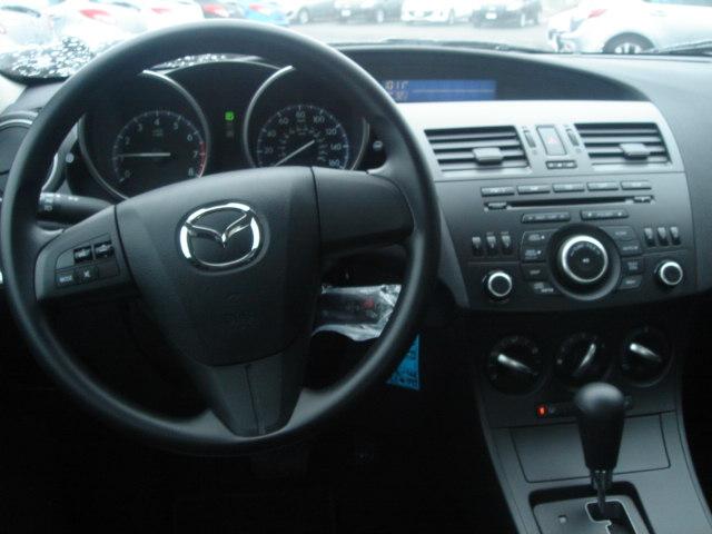 Mazda 3 2012 photo 1