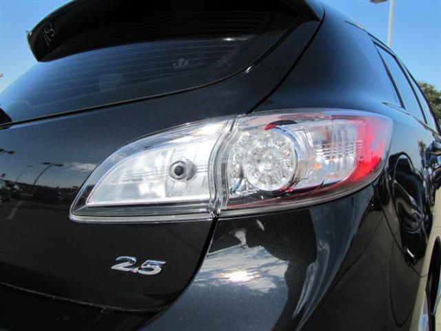 Mazda 3 2012 photo 1