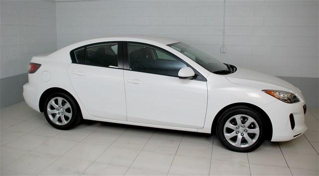 Mazda 3 2012 photo 1