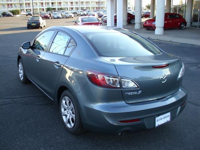Mazda 3 2012 photo 4