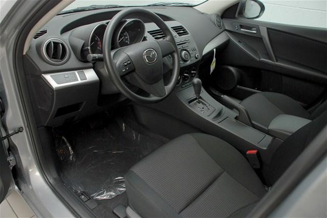 Mazda 3 2012 photo 4