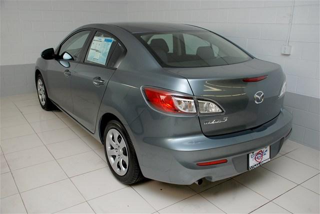 Mazda 3 2012 photo 4