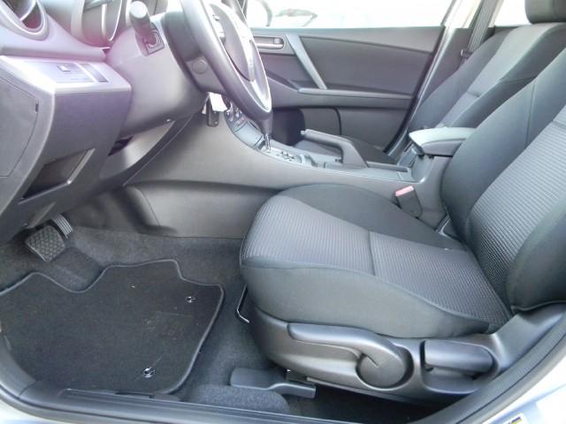 Mazda 3 2012 photo 2