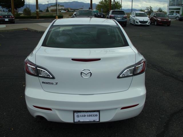 Mazda 3 2012 photo 5