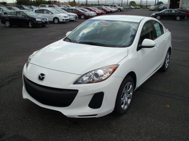 Mazda 3 2012 photo 2