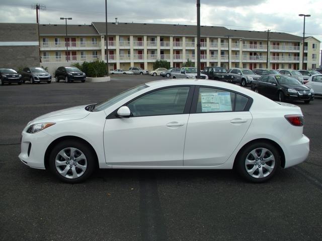Mazda 3 2012 photo 3