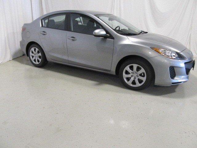 Mazda 3 2012 photo 2