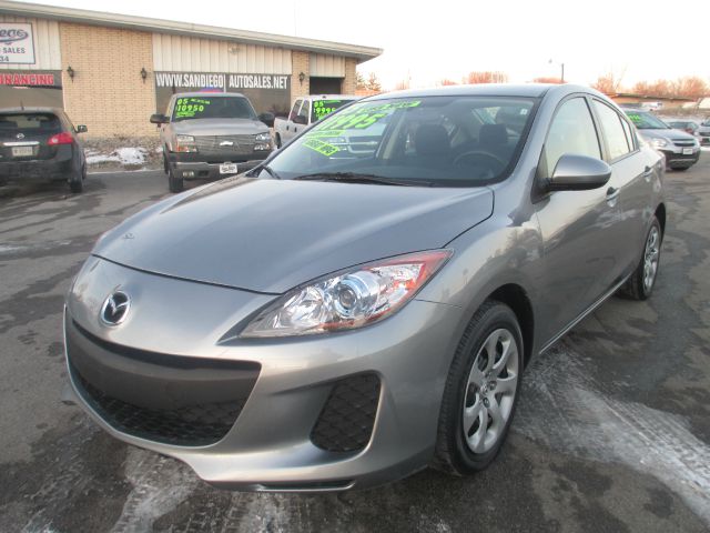 Mazda 3 2013 photo 3