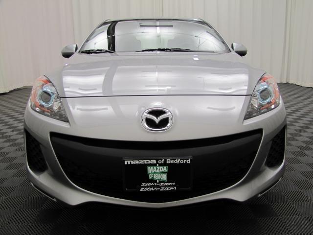 Mazda 3 2013 photo 3