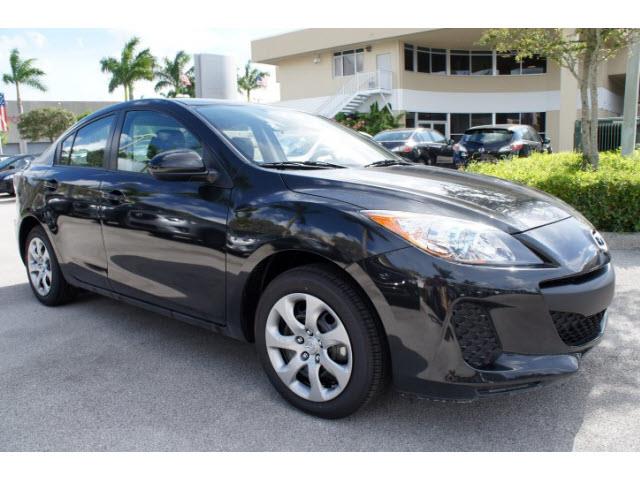 Mazda 3 2013 photo 4