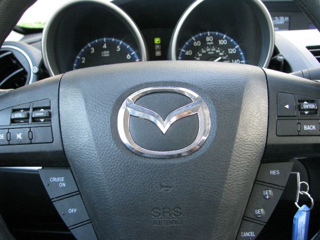 Mazda 3 2013 photo 0