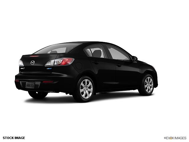 Mazda 3 2013 photo 2