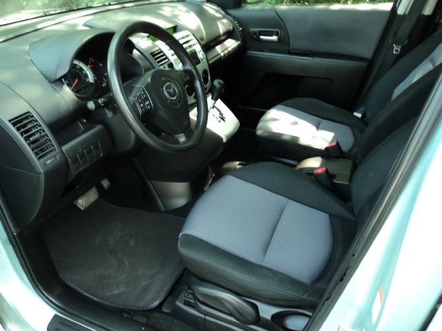 Mazda 5 2006 photo 37