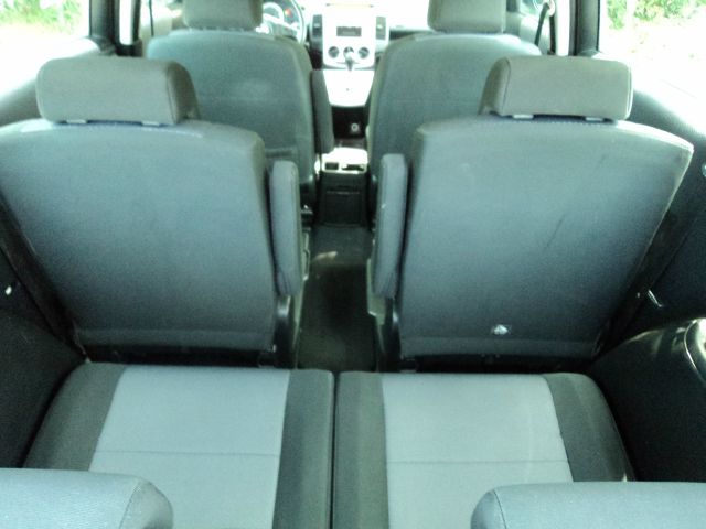 Mazda 5 2006 photo 40