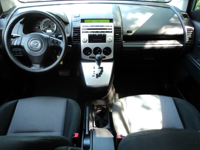 Mazda 5 2006 photo 45