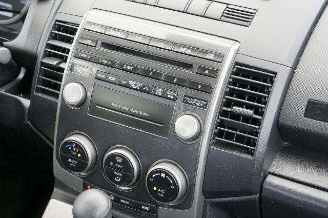 Mazda 5 2008 photo 1