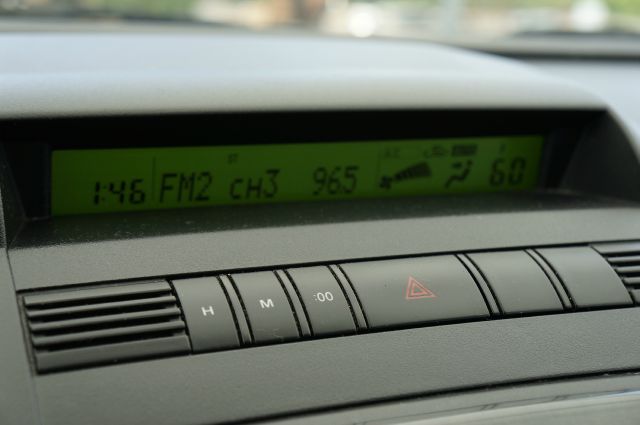 Mazda 5 2008 photo 14