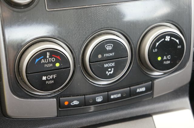 Mazda 5 2008 photo 16