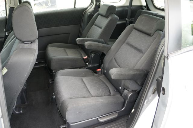 Mazda 5 2008 photo 35