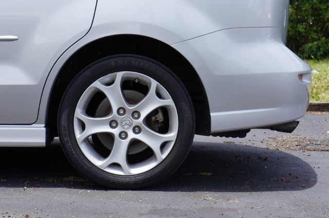 Mazda 5 2008 photo 45