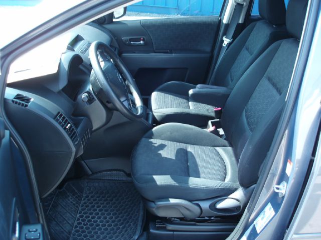 Mazda 5 2009 photo 2